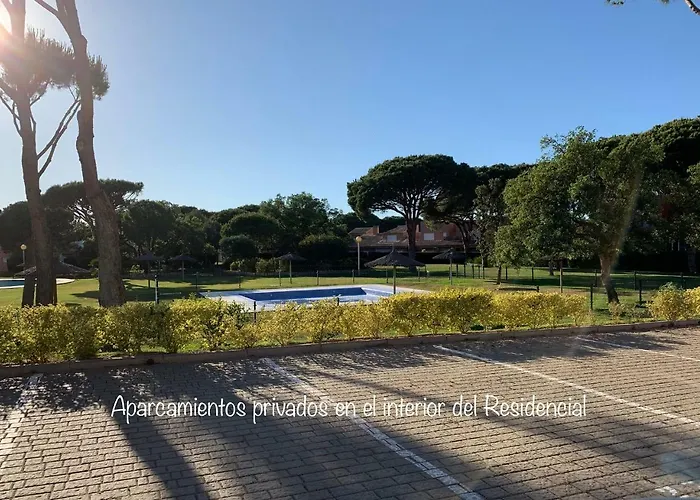 Adosado Residencial el Trébol Urbanización Novo Sancti Petri
