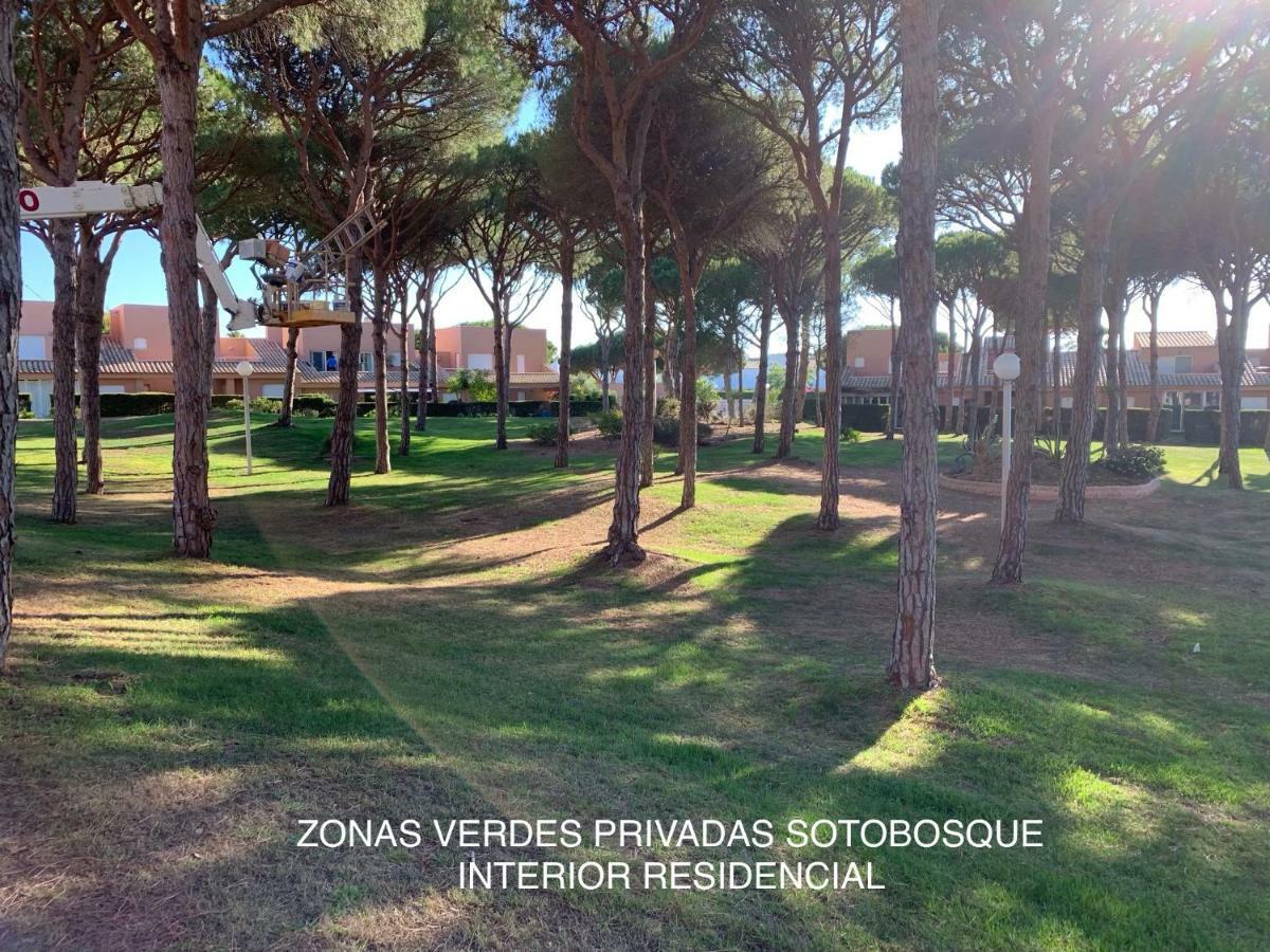Casa vacanze Adosado Residencial El Trébol Urbanización Novo Sancti Petri *