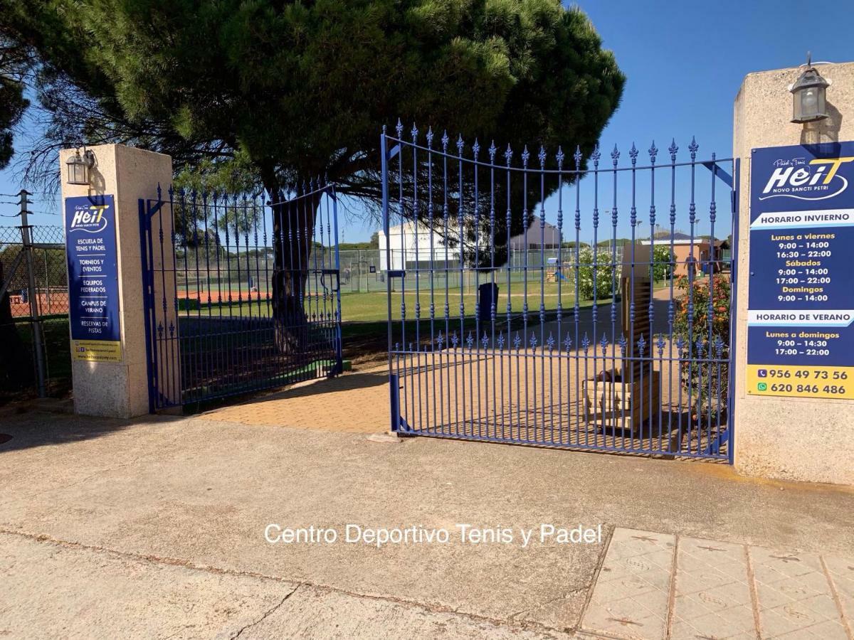 Adosado Residencial El Trébol Urbanización Novo Sancti Petri