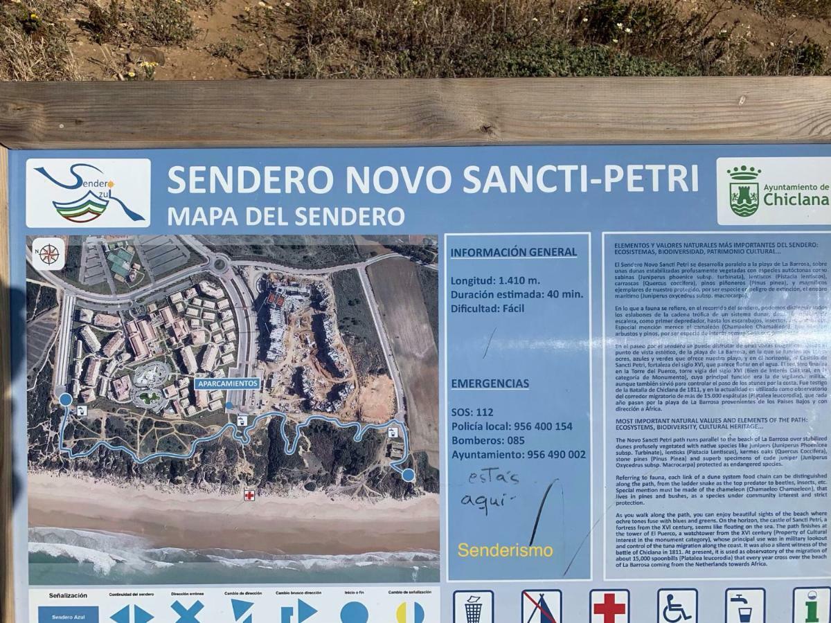 Adosado Residencial El Trébol Urbanización Novo Sancti Petri Сasa de vacaciones
